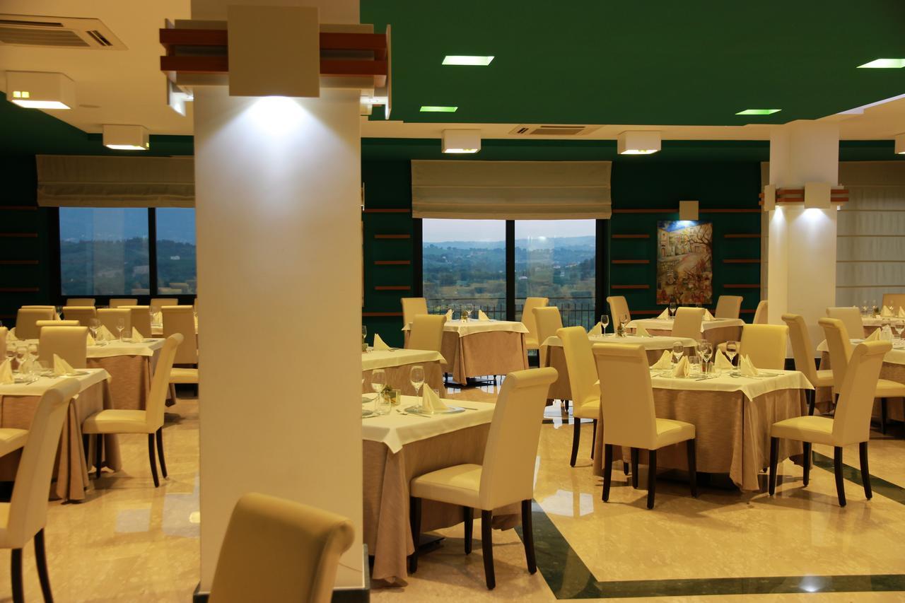 Fontanarosa Residence ภายนอก รูปภาพ